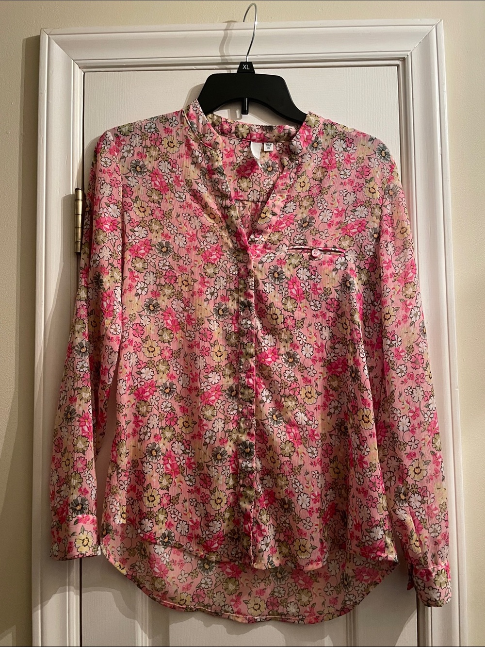 Kut from the Kloth Pink Floral Button-Front Blouse